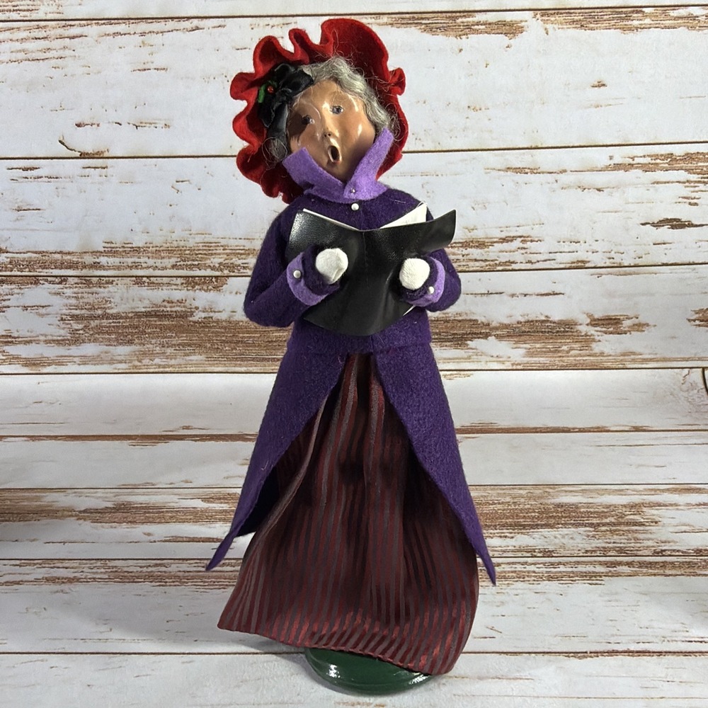 Byers Choice Carolers 2004 Red Hat Society Lady In Purple Dress 13"